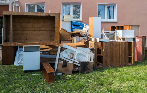 Best Yard Cleanup Services  in East Palestine, OH
